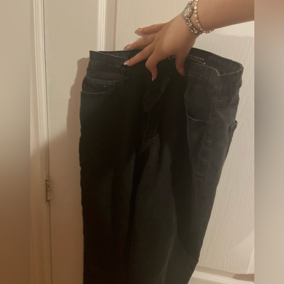 Black skinny jeans - Picture 2 of 2